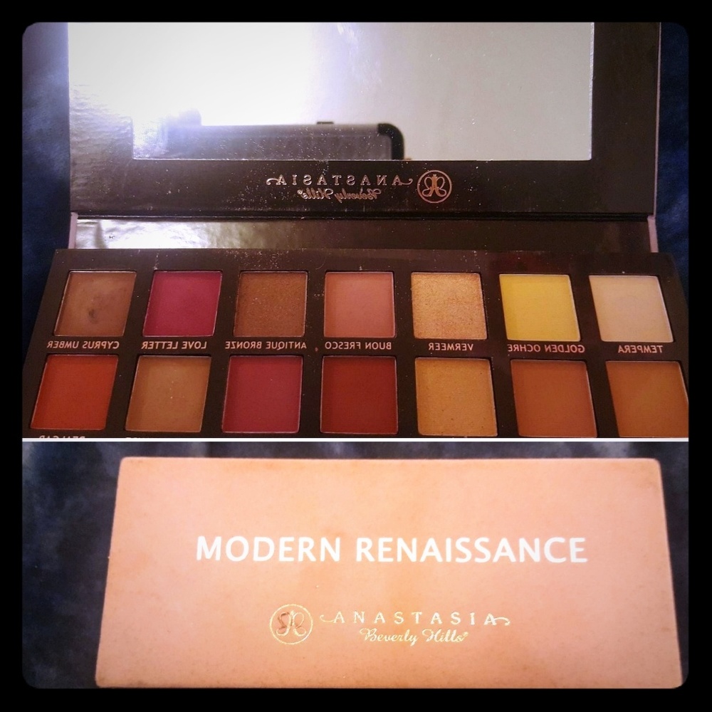 Eye shadow pallet